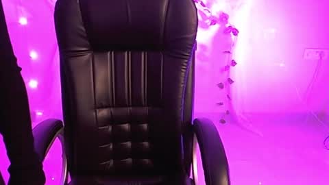 Snapshot of nightqueen107446 chatting on 02-22-25, 05:12 nightqueen107446 online show from 02-22-25, 05:12