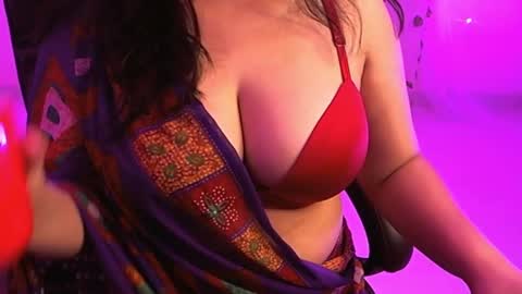 Snapshot of nightqueen107446 chatting on 03-10-25, 05:00 nightqueen107446 online show from 03-10-25, 05:00