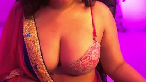 Snapshot of nightqueen107446 chatting on 10-18-25, 02:36 nightqueen107446 online show from 10-18-25, 02:36