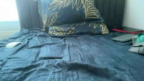 nightwalker06 online show from 12-18-25, 11:38