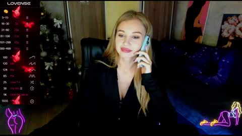 Snapshot of nigo_nika chatting on 12-15-24, 12:06 nigo_nika online show from 12-15-24, 12:06