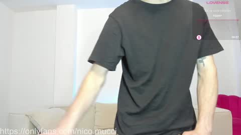 Nicolas Mucci online show from 01-13-25, 05:23