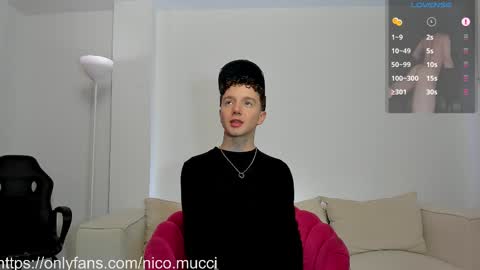Nicolas Mucci online show from 03-08-25, 08:33