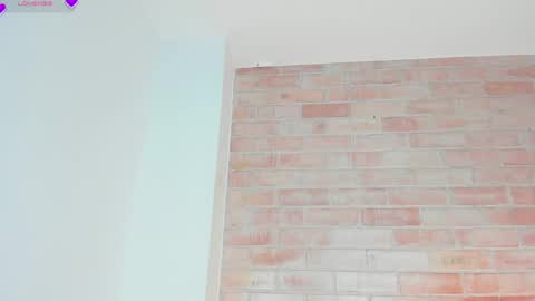 Snapshot of niicole_steele chatting on 05-27-26, 11:57 Niicole online show from 05-27-26, 11:57