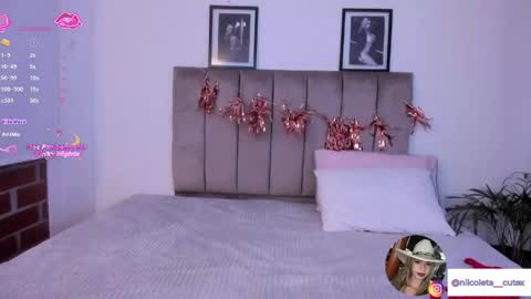 Snapshot of niicoleta2 chatting on 05-22-26, 08:42 Niicoleta online show from 05-22-26, 08:42