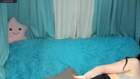 Snapshot of niiik_miiiki chatting on 05-26-26, 01:51 niiik_miiiki online show from 05-26-26, 01:51