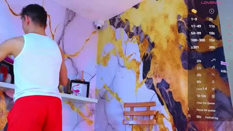 Snapshot of nijinsky_latinboy chatting on 09-11-25, 11:21 Nijinsky online show from 09-11-25, 11:21