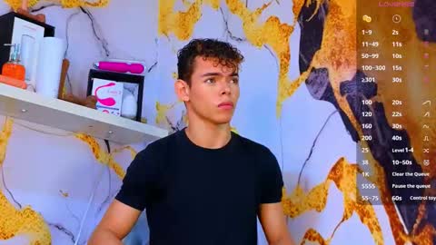 Snapshot of nijinsky_latinboy chatting on 10-05-25, 11:19 Nijinsky online show from 10-05-25, 11:19