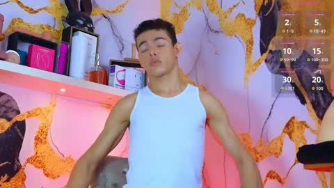 Snapshot of nijinsky_latinboy chatting on 11-19-25, 10:59 Nijinsky online show from 11-19-25, 10:59