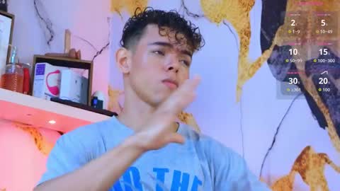 Snapshot of nijinsky_latinboy chatting on 12-04-25, 11:19 Nijinsky online show from 12-04-25, 11:19