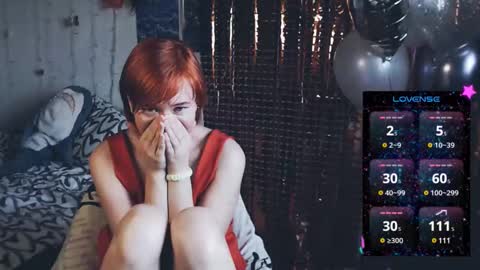 Snapshot of nika_fuchs chatting on 02-15-25, 01:49 Nika online show from 02-15-25, 01:49