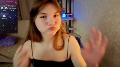 Nika online show from 11-30-25, 08:13