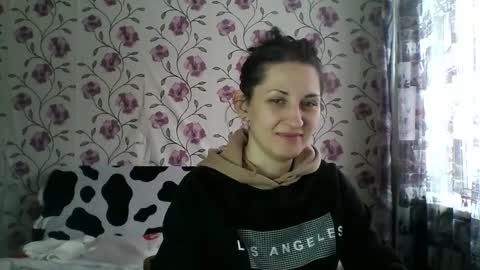 nika_smily online show from 11-28-25, 04:37