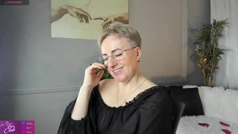 Nika online show from 02-14-25, 02:44