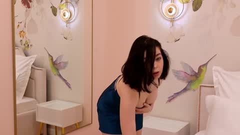 Snapshot of nikaflowers chatting on 02-02-25, 05:53 Nika online show from 02-02-25, 05:53