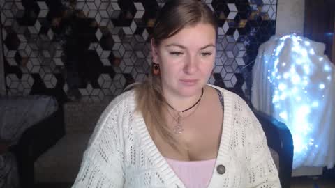 Nika online show from 11-25-25, 08:20