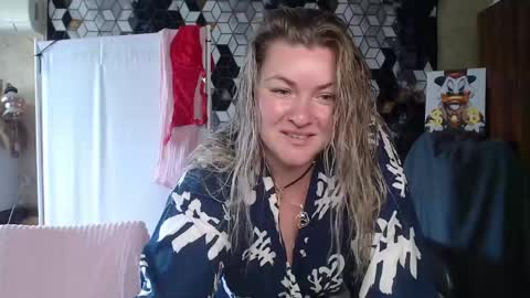 Nika online show from 04-28-26, 06:29