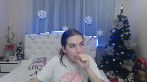 Snapshot of nikastarkk chatting on 12-14-24, 02:56 nikastarkk online show from 12-14-24, 02:56