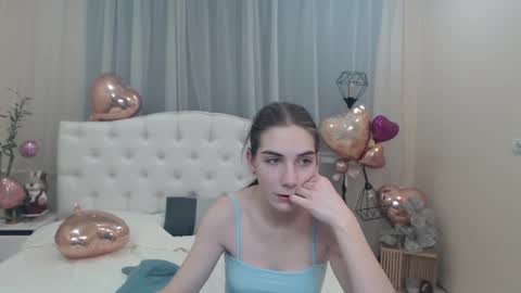 Snapshot of nikastarkk chatting on 02-16-25, 02:20 nikastarkk online show from 02-16-25, 02:20