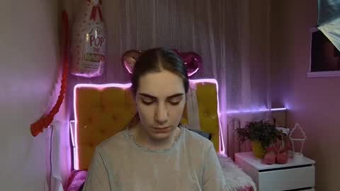 Snapshot of nikastarkk chatting on 03-05-25, 02:14 nikastarkk online show from 03-05-25, 02:14