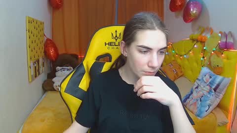 Snapshot of nikastarkk chatting on 03-10-25, 01:45 nikastarkk online show from 03-10-25, 01:45