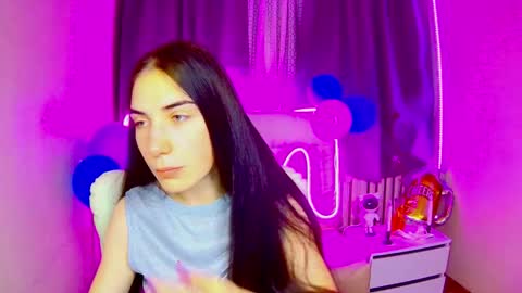 Snapshot of nikastarkk chatting on 10-01-25, 06:41 nikastarkk online show from 10-01-25, 06:41