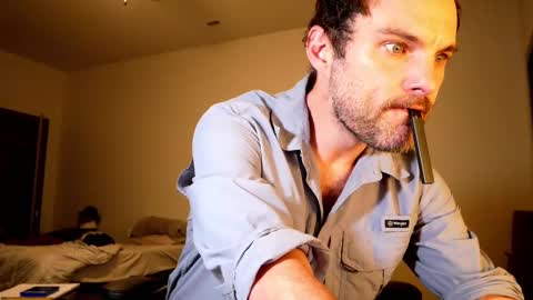 Nike Jude online show from 10-06-25, 01:25