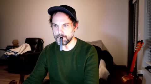 Nike Jude online show from 10-24-25, 01:03