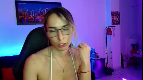  Natalia online show from 10-15-25, 01:39