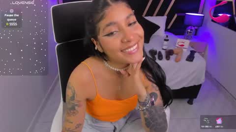 Snapshot of nikibryce_ chatting on 01-17-25, 07:16 Niki online show from 01-17-25, 07:16