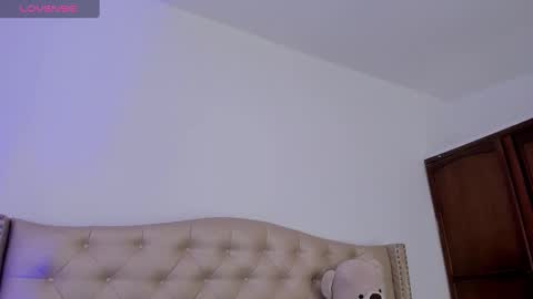 Niikii online show from 01-31-25, 08:54