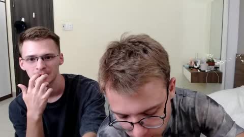 nikikerry_cum_ online show from 04-20-26, 11:57