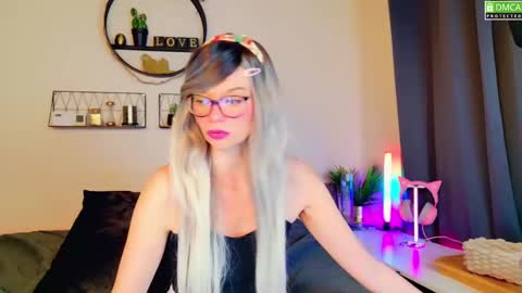 Kitty Chatte online show from 02-02-25, 08:35