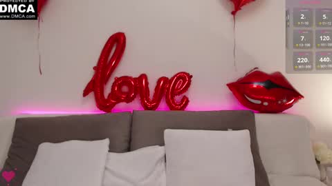 Snapshot of nikki_maks chatting on 02-14-25, 06:56 The next broadcast will be on at 900 UTC3 online show from 02-14-25, 06:56