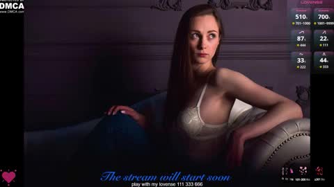 Snapshot of nikki_maks chatting on 10-04-25, 05:38 The next broadcast will be on at 900 UTC3 online show from 10-04-25, 05:38