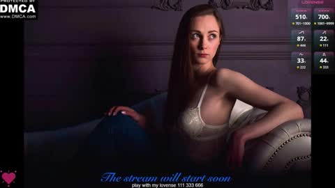 Snapshot of nikki_maks chatting on 10-14-25, 12:50 The next broadcast will be on at 900 UTC3 online show from 10-14-25, 12:50