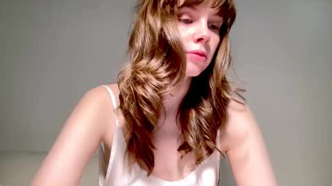 Nikki online show from 11-16-25, 09:48