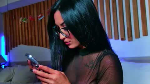 Snapshot of nikki_starx chatting on 10-03-25, 07:22 Nikki online show from 10-03-25, 07:22