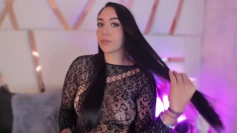 Nikki  online show from 01-24-25, 08:02