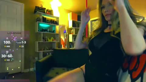 Snapshot of nikkiprincess chatting on 03-02-25, 04:07 Schedule IN BIO online show from 03-02-25, 04:07