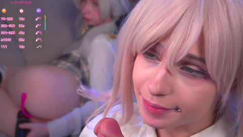 Snapshot of nikkisilk chatting on 05-12-26, 09:50 Stassy Krissy Aria Lina online show from 05-12-26, 09:50