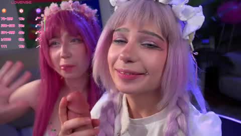 Snapshot of nikkisilk chatting on 06-05-26, 09:09 Stassy Krissy Aria Lina online show from 06-05-26, 09:09