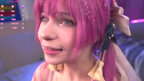Snapshot of nikkisilk chatting on 06-12-26, 08:41 Stassy Krissy Aria Lina online show from 06-12-26, 08:41