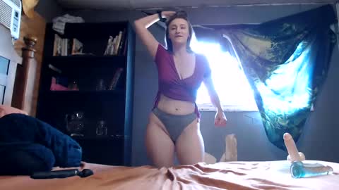 Nikki online show from 09-29-25, 03:39