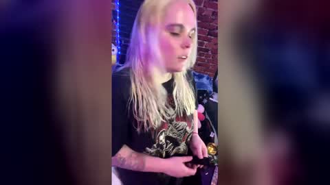 nikkixxxslamms online show from 04-19-26, 06:35