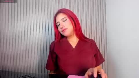 nikky_rose_ online show from 07-15-26, 02:44