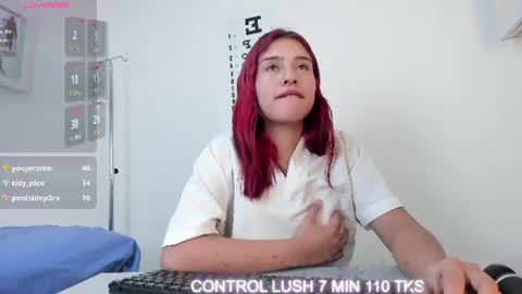 nikky_rose_ online show from 07-28-26, 08:12