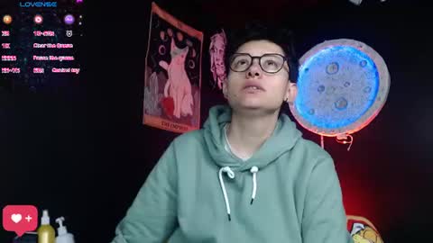 Snapshot of nikky_tomboy444 chatting on 06-10-26, 01:54 Nikky online show from 06-10-26, 01:54