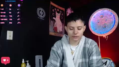 Snapshot of nikky_tomboy444 chatting on 07-25-26, 12:58 Nikky online show from 07-25-26, 12:58
