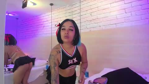 Nikky Dean online show from 09-15-25, 03:17